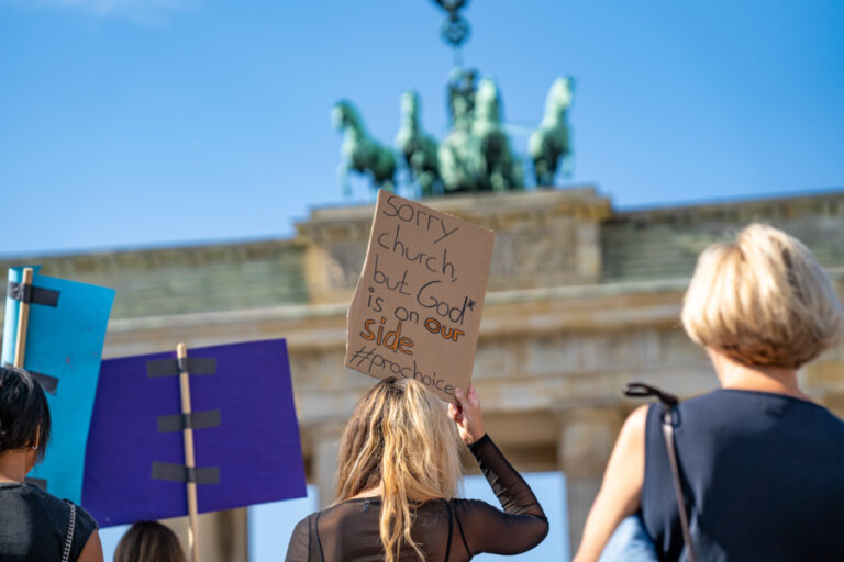 Stellungnahme  zum Bericht der Kommission zur reproduktiven Selbstbestimmung und Fortpflanzungsmedizin Arbeitsgruppe 1